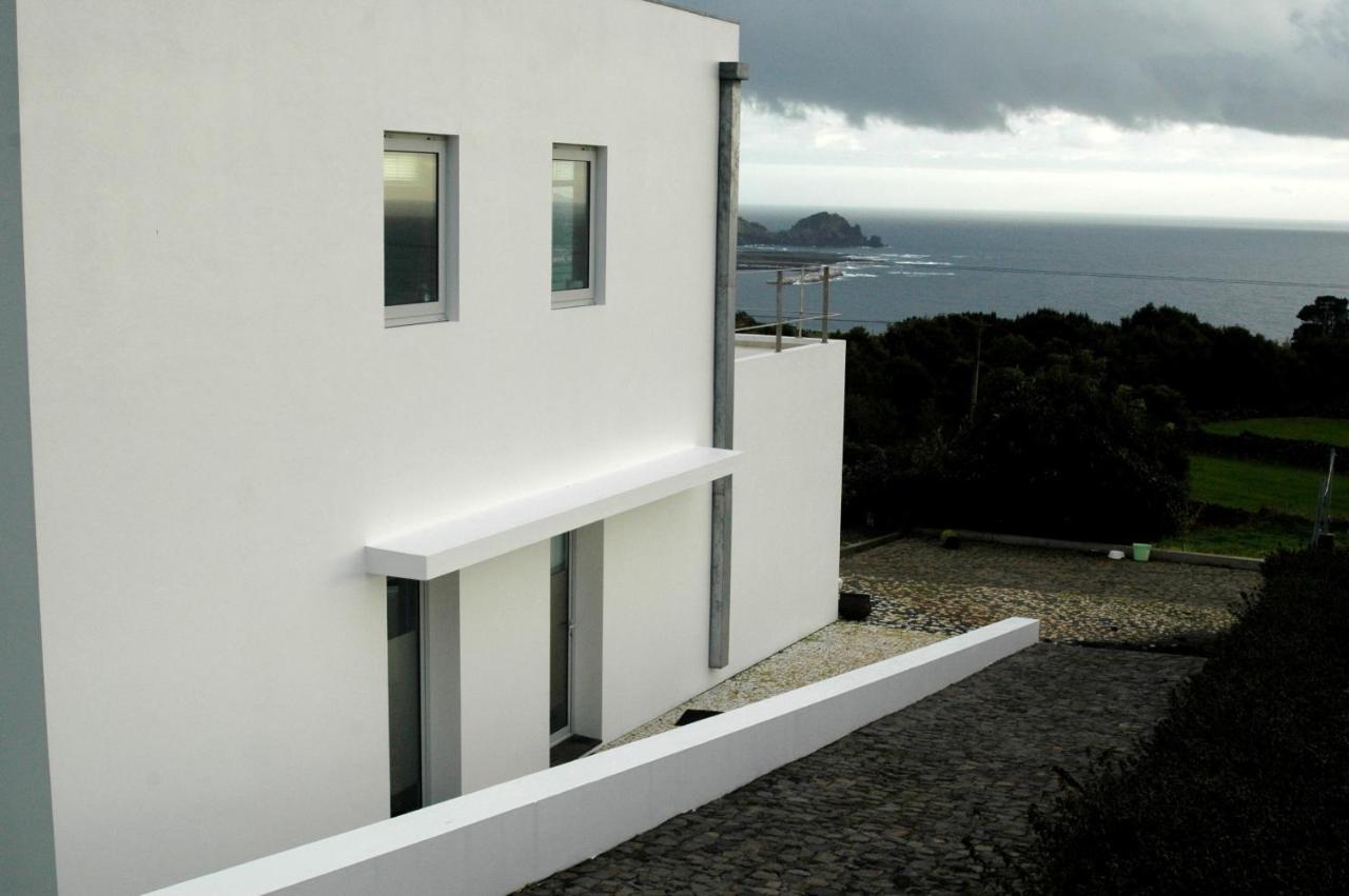 Casa Da Ribeira Bed and Breakfast Lajes do Pico Exterior foto